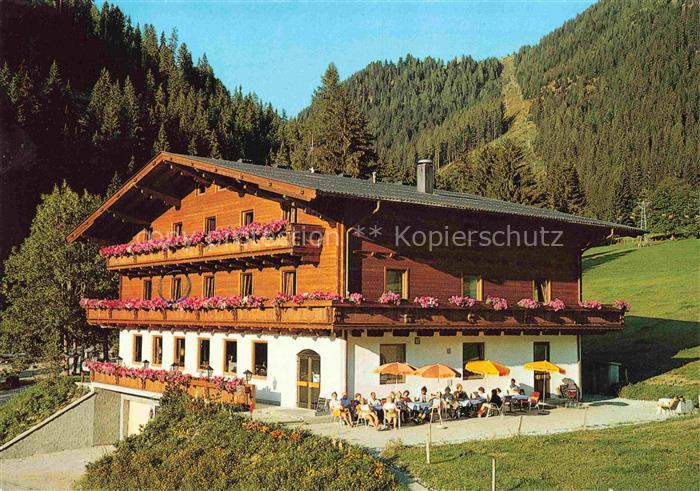 Werfenweng Pinzgau-Pongau AT Gasthof-Pension-Barbarahof Bergbauernhof Terrasse S