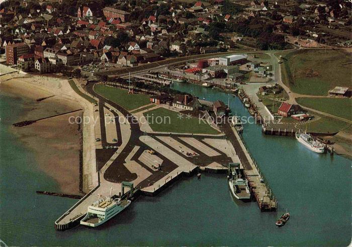 WYK  FoeHR Nordfriesland Faehrleger Hafen Faehre Fliegeraufnahme Kuestenort Nord