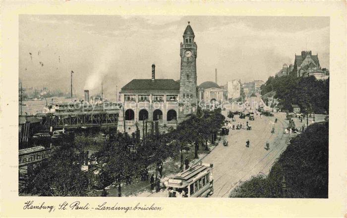 HAMBURG CITY St-Pauli-Landungsbruecken Elbe Uhrenturm Strassenbahn Dampfschiff
