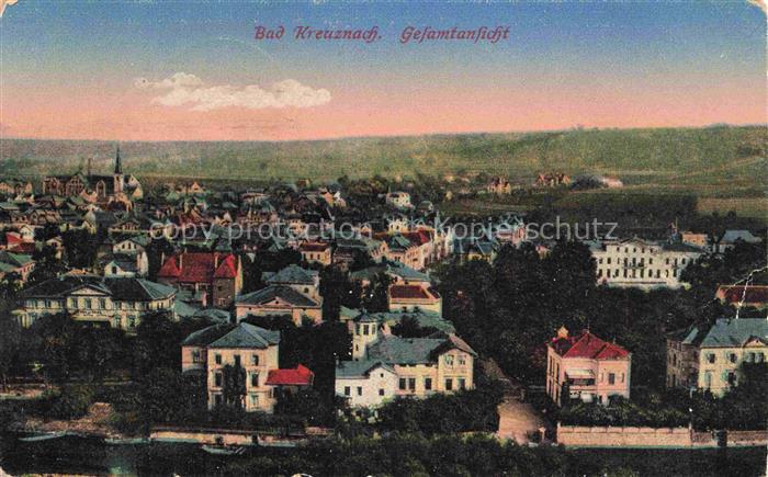 BAD KREUZNACH Rheinland-Pfalz Stadtpanorama Kirche Daecher Fluss Villen Huegel H