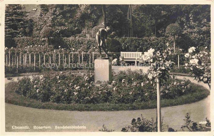 CHEMNITZ Sachsen Rosarium Sandalenbinderin Bronzeskulptur Rosenbeete Parkanlage