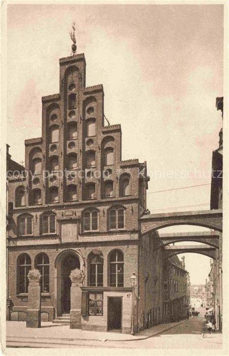 LueBECK CITY Schiffergesellschaft Stufengiebel Backsteinbau Torbogen Gasse Hans