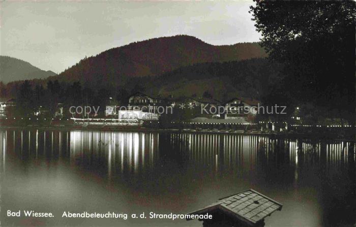 BAD WIEssEE Tegernsee Bayern Strandpromenade See Abendbeleuchtung Berge Hotels N