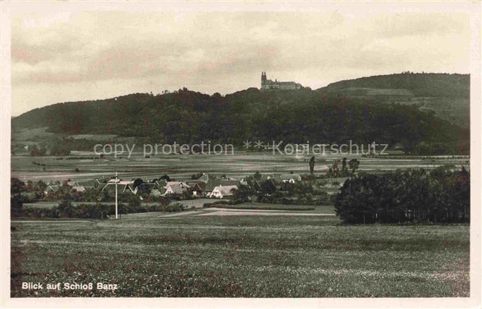Altenbanz Schloss-Banz Kloster Huegel Wiesen Dorf Fernblick Felder