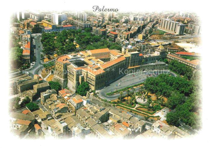 PALERMO Sicilia IT Fliegeraufnahme Palazzo-Reale Koenigspalast Altstadt Garten