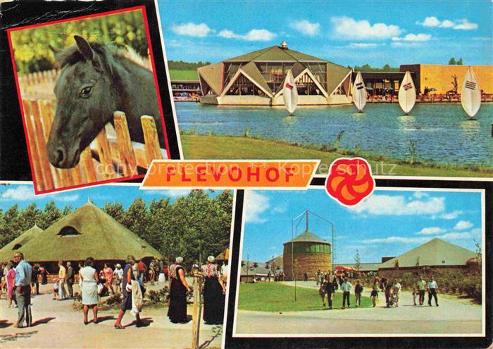 Flevohof Lelystad Leliestad Flevoland NL Flevohof Pferd Surfboote See Pavillons