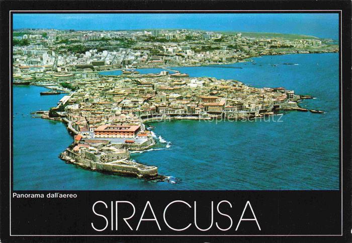 SIRACUSA Syrakus Sicilia IT Panorama-dall aereo Ortygia Insel Meer Castello-Mani