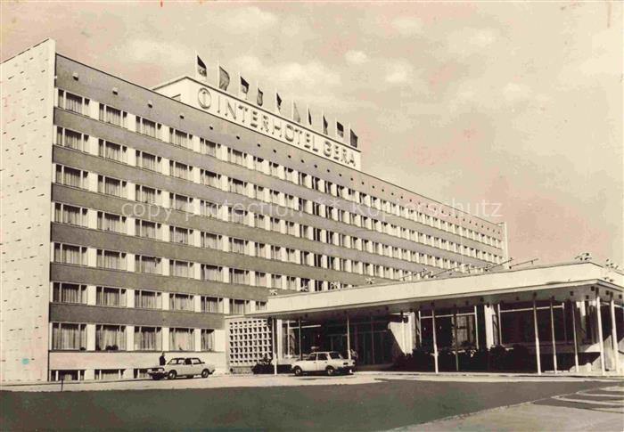 GERA  Thueringen Interhotel Platz-der-Republik Hochhaus Hoteleingang Pkw DDR-Arc