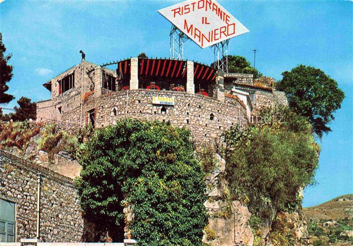 Castelmola Messina Sicilia IT Ristorante-il-maniero Burg Felsen Restaurant Terra