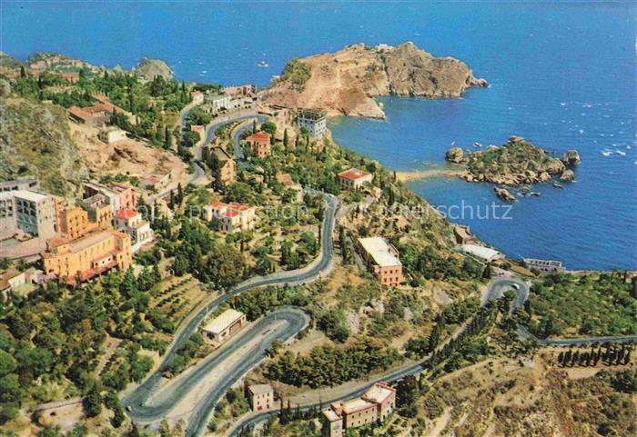 TAORMINA  Messina Sicilia IT Fliegeraufnahme Isola-Bella Kueste Meer Kurvenstras