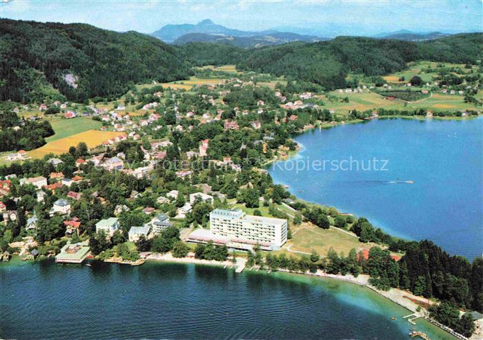 Poertschach am Woerthersee Parkhotel Woerthersee Fliegeraufnahme See Ortsansicht