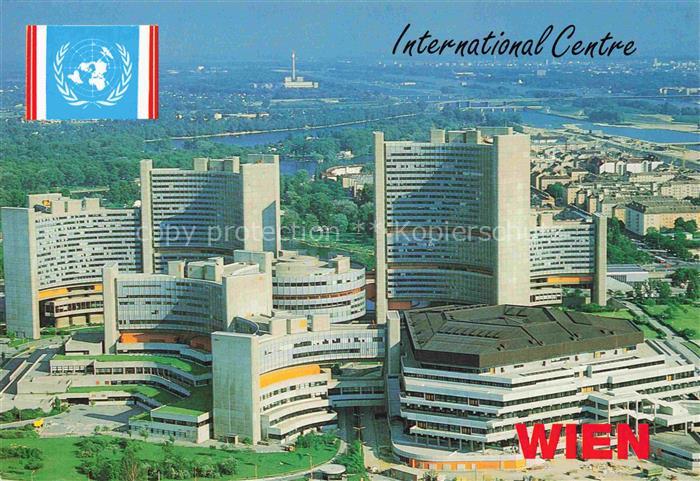WIEN AT UNO-City International-Centre Fliegeraufnahme Donau Hochhaeuser UN-Fahne