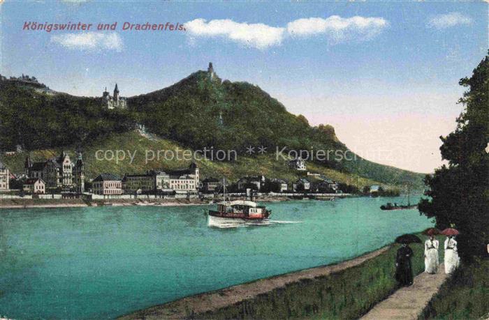 Koenigswinter Rhein Drachenfels Rhein Fluss Dampfschiff Promenade Damen Stadtans