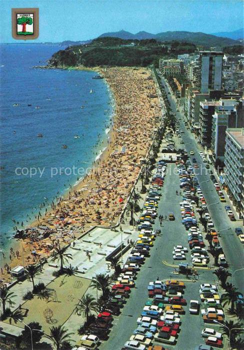 LLORET DE MAR Costa Brava ES Platja-Gran Strand Strandgaeste Promenade Autos Mee