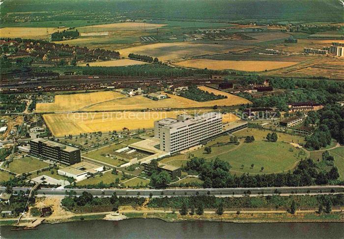 Porz Koeln Rhein NRW Krankenhaus-Stadt-Porz Rhein Luftaufnahme Hochhaus Klinik F