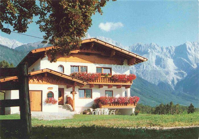 Obsteig Tirol AT Pension Bauernhaus Berge Alpen Balkon Blumen Mieminger-Kette Wi