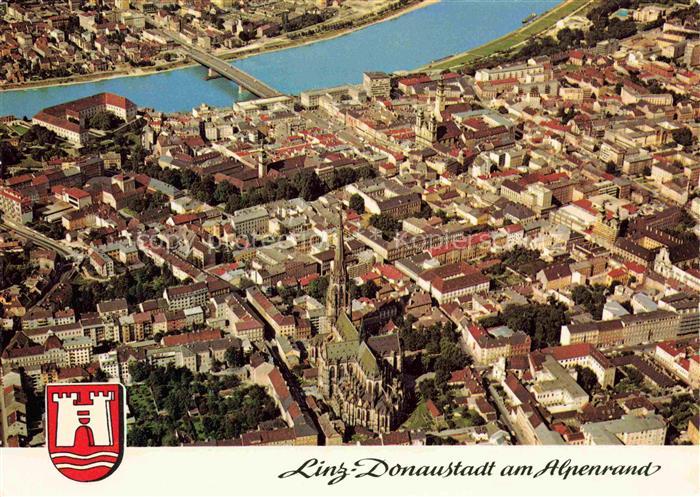 LINZ DONAU AT Dom Donau Bruecke Stadtkern Innenstadt Wappen Luftbild