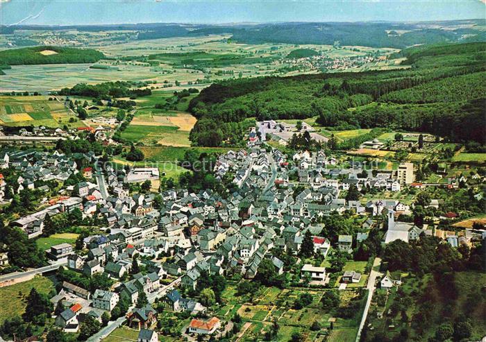 Selters Westerwald Rheinland-Pfalz Westerwald Stadtansicht Kirche Haeuser Felder
