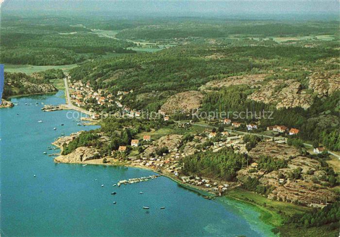 Tanumshede Vastra Gotaland Gotaland  Sannaes-Camping Fliegeraufnahme Kueste Fels