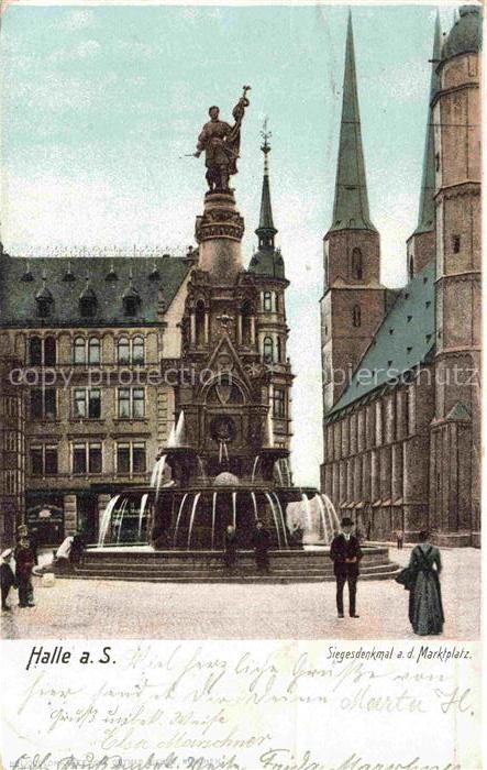 Halle-Neustadt Siegesdenkmal Marktplatz Brunnen Marktkirche Fontaene Passanten G