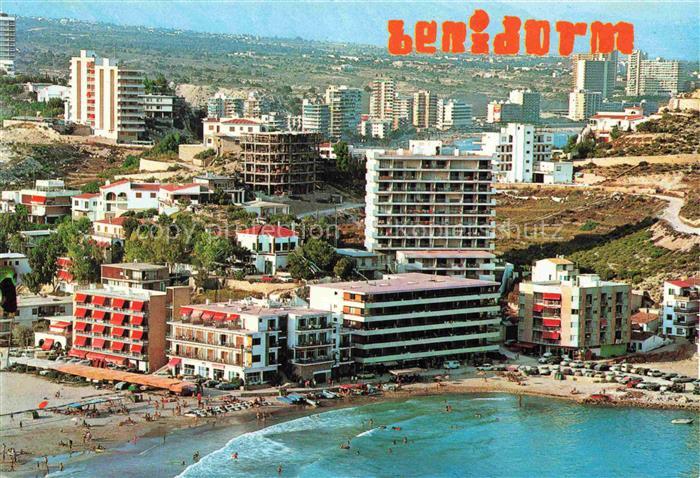 BENIDORM ES Cala-Finestrat Strand Hotels Hochhaeuser Neubau Bucht Badegaeste Kue