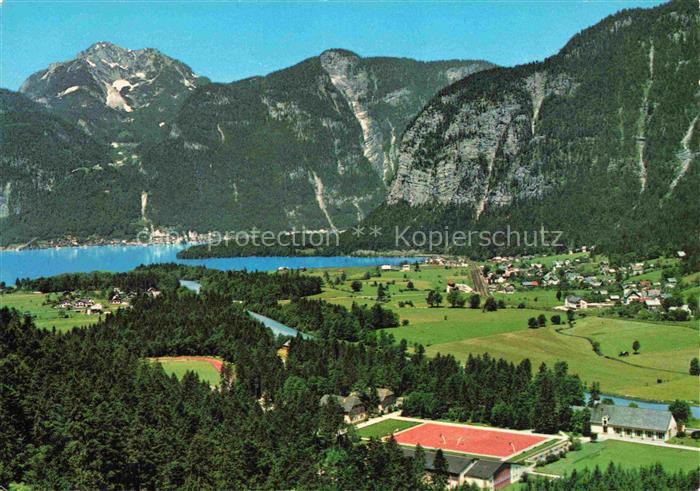 Obertraun Traunviertel Oberoesterreich AT Hallstaettersee Salzkammergut Berge Te
