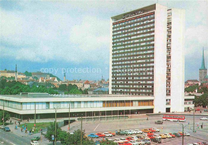 TALLINN Reval Estonia Hotell-Viru Hochhaus Altstadt Turm Kirche Parkplatz Autos