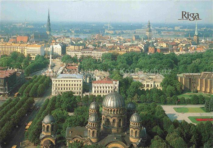 RIGA Latvia Stadtpanorama Geburtskathedrale Kuppeln Altstadt Kirche Freiheitsden