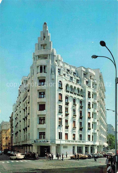 Bucuresti Bukarest Bucaresti RO Hotel-Union Art-Deco Fassade Strassenszene Passa