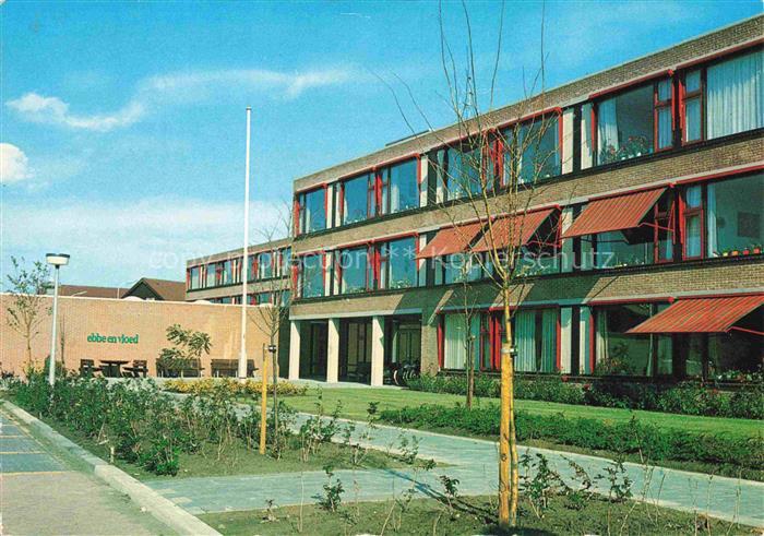 Oude Tonge Zuid-Holland NL Verzorgingstehuis Ebbe-en-Vloed Pflegeheim Backsteing