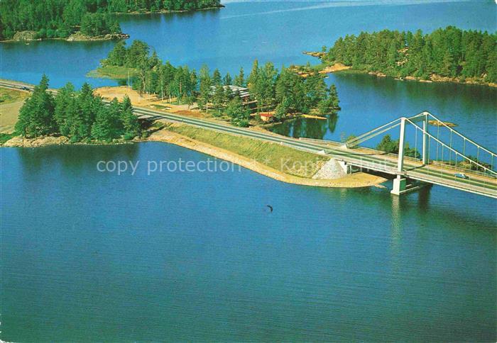 Saeaeksmaeki Suomi Saeaeksmaeensilta Bruecke Fliegeraufnahme Inseln See Strasse