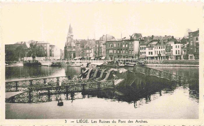 LIEGE  Luettich Luik Belgie Pont-des-Arches Ruinen Maas Bruecke Zerstoerung Kirc