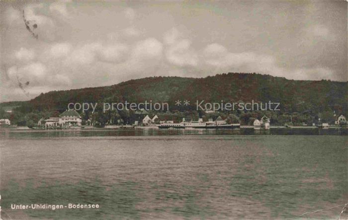 Unter-Uhldingen Unteruhldingen Bodensee BW Bodensee Ufer Schiff Haeuser Huegel D