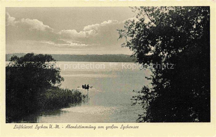 Lychen Uckermark Brandenburg Lychensee See Abendstimmung Boot Schilf Baeume Ucke