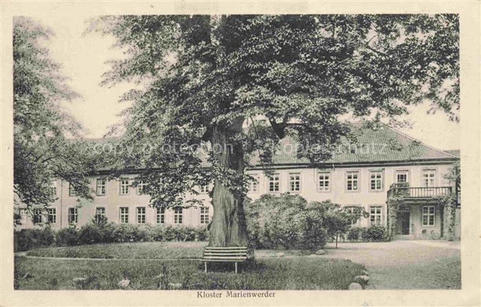 Marienwerder Hannover Niedersachsen Kloster Marienwerder Baum Bank Gebaeude Park