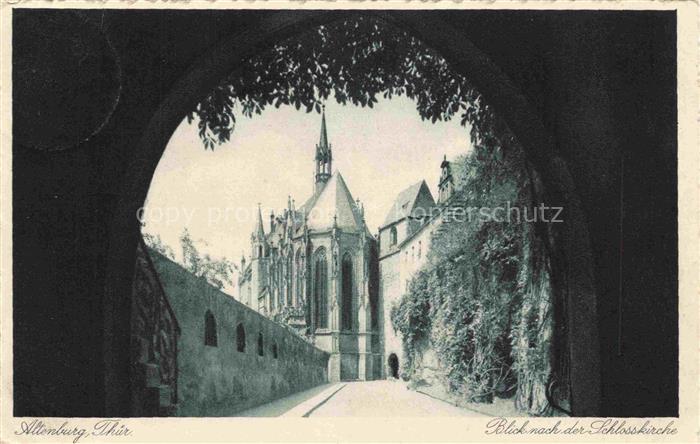 ALTENBURG  (S.A.) Thueringen Schlosskirche Torbogen Kirchturm Mauer Gasse Baeume