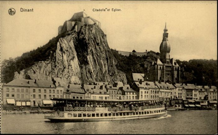 Dinant Wallonie Dinant Citadelle Eglise Schiff
