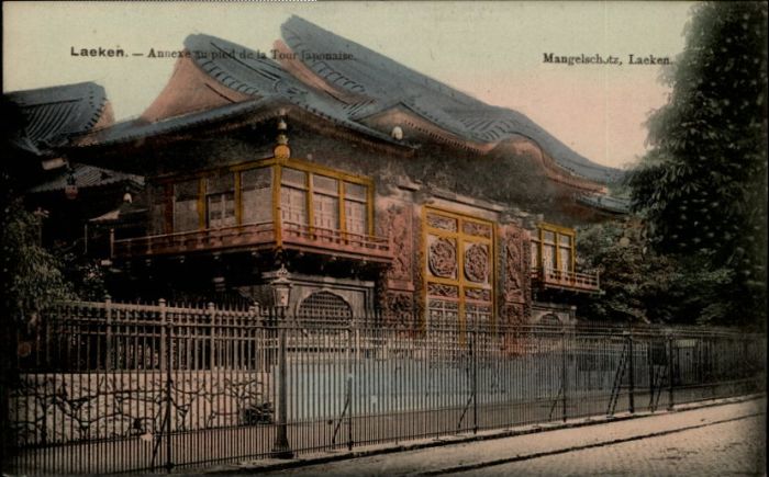 Laeken Annexe au pied de la Tour japonaise Man