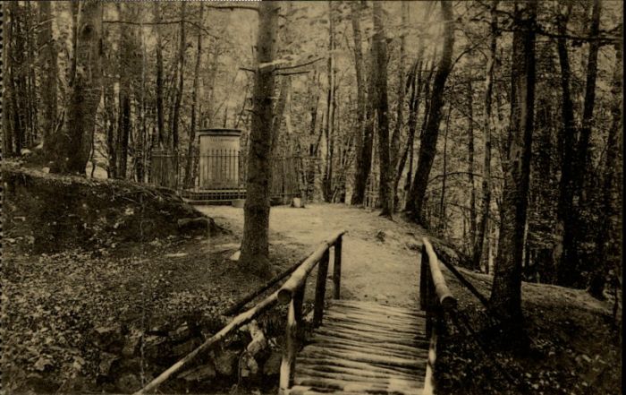 Spa Liege Spa Promenade d Orleans Monument