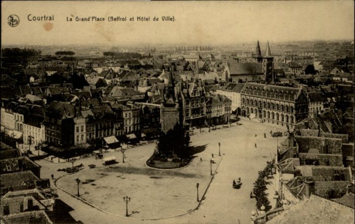 Courtrai KORTRIJK Flandre Belgie Courtrai Beffroi Hotel de Ville Grand Place