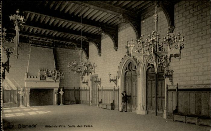 Dixmude Hotel de Ville