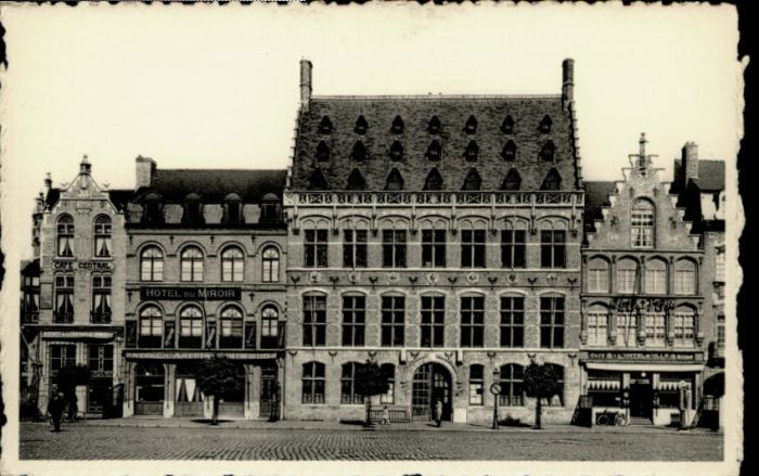 Ypern Ypres Ypres Hotel de Ville