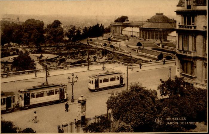 Bruxelles Bruessel Jardin Botanique Strassenbahn