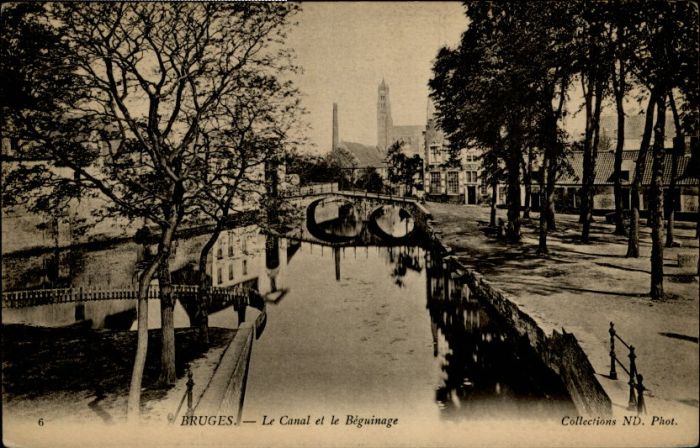 Bruges BRUGGE Belgie Bruges Canal Beguinage