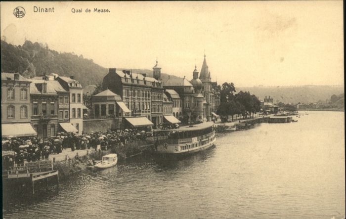 Dinant Wallonie Dinant Quai Meuse
