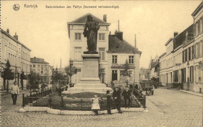 Kortrijk West-Vlaanderen Kortrijk Gedenkteeken Jan Palfijn