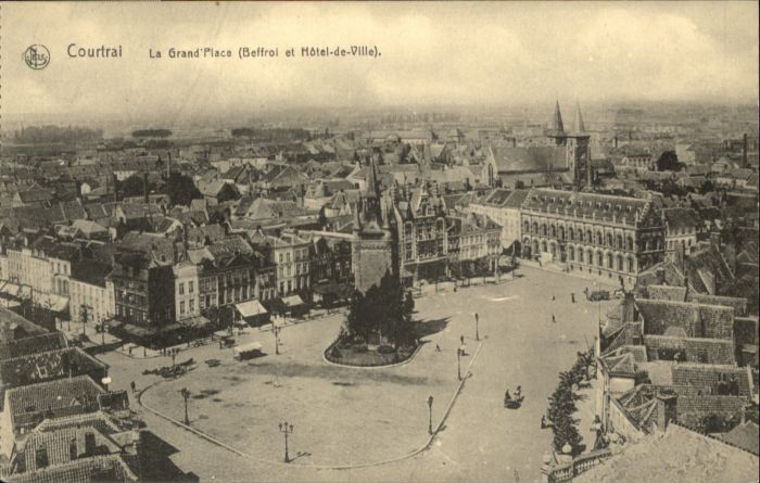 Courtrai KORTRIJK Flandre Belgie Courtrai Beffroi Grand Place Hotel de Ville