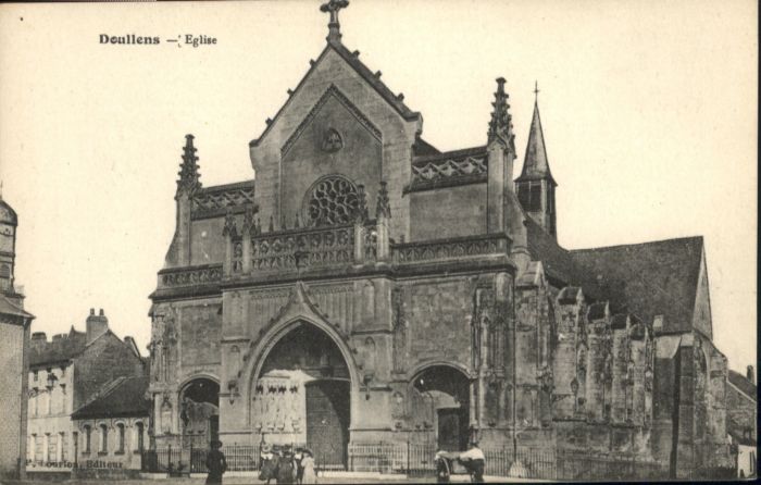 Doullens Somme Eglise