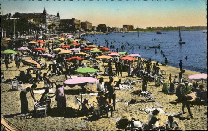 Cannes Alpes-Maritimes Cannes Plage Croisette Grand Hotel