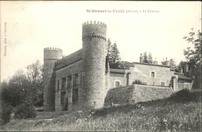 Chevinay Chateau de Saint Bonnet Le Froid